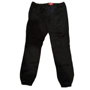 Guess Jogger Pants. Size:M Color: Black